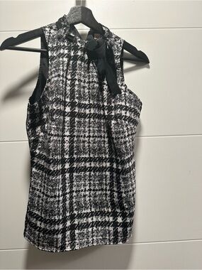 Merona Black and White Plaid Tie-Neck Sleeveless blouse